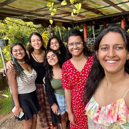 House Of Surf Hostel For Women Varkala Eksteriør bilde
